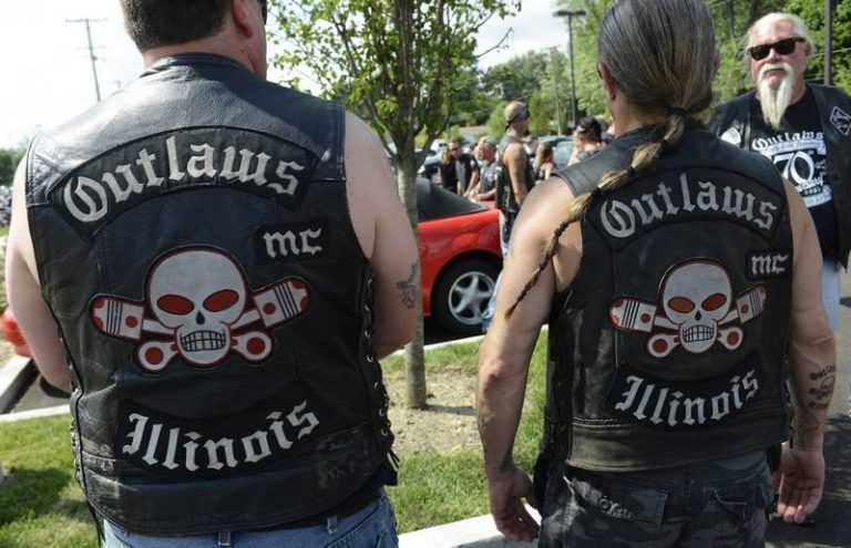 Motorcycle Club Moving Day Chicago Outlaws North Side Chapter Departs Longtime Home Heads West The Gangster Report